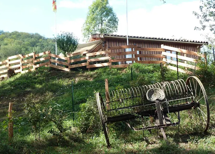 Gite La Lanterne Transition Ecologique Avec Borne De Recharge 7Kw Site Sous Video Protection